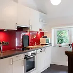 Neudorf Apartment *