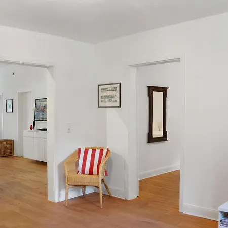 Neudorf Apartment